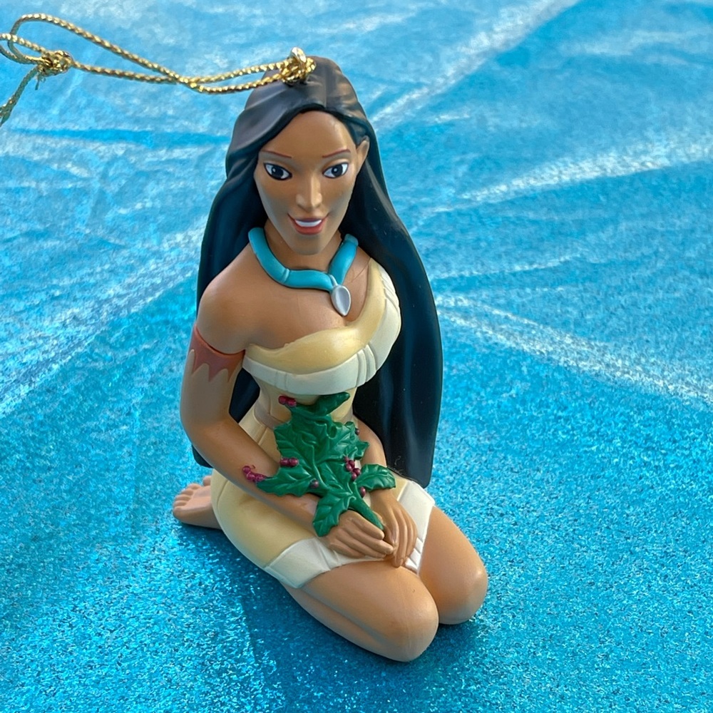 DISNEY POCAHONTAS Vintage Collectible Ornament